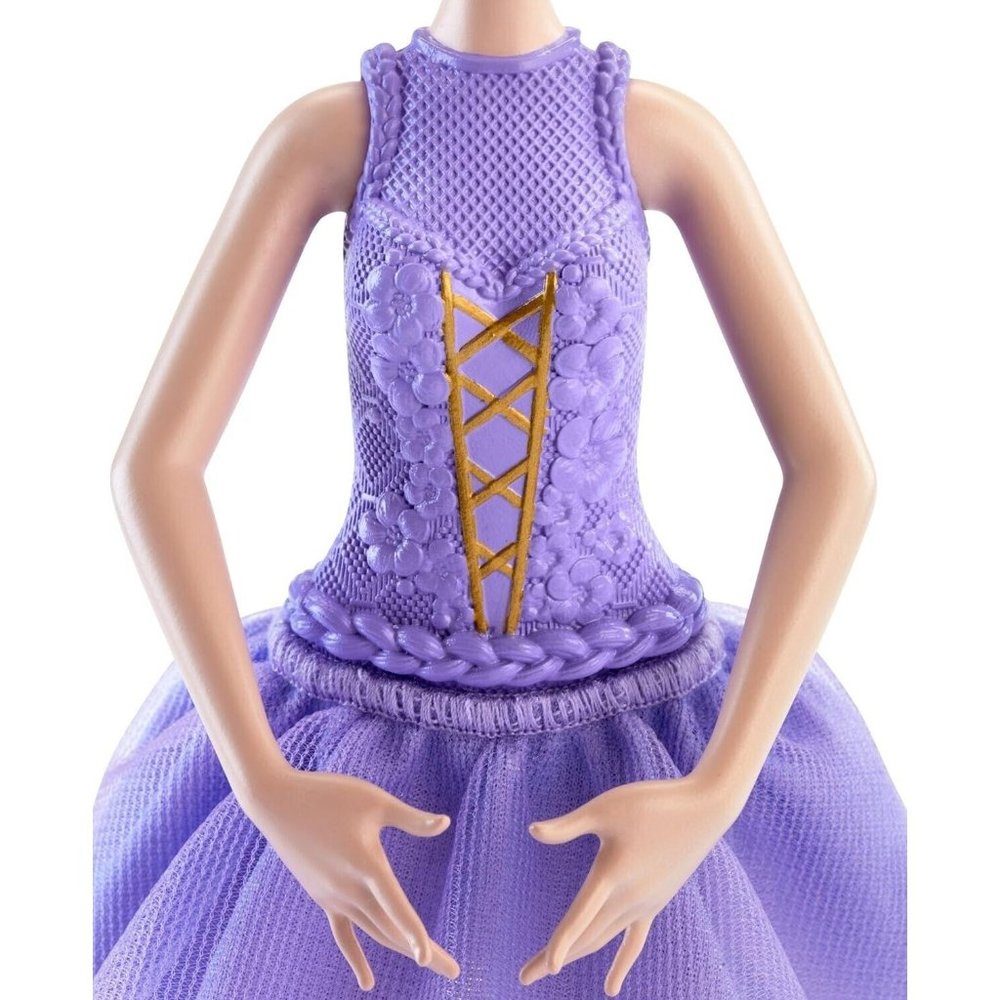 Ever After High Doll Ballet Princess Holly OHare Daughter of Rapunzel - Picture 5 of 12